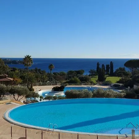 Saint-Raphael- Vue mer et Massif de l'Esterel Extérieur photo